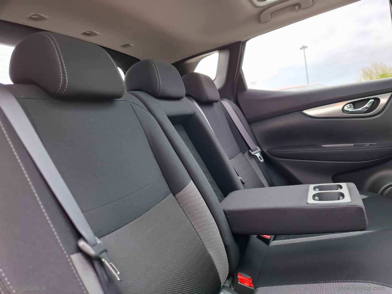NISSAN Qashqai 1.5 dCi N-Connecta