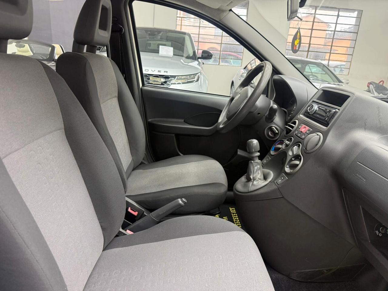 Fiat Panda 1.2 -BENZINA