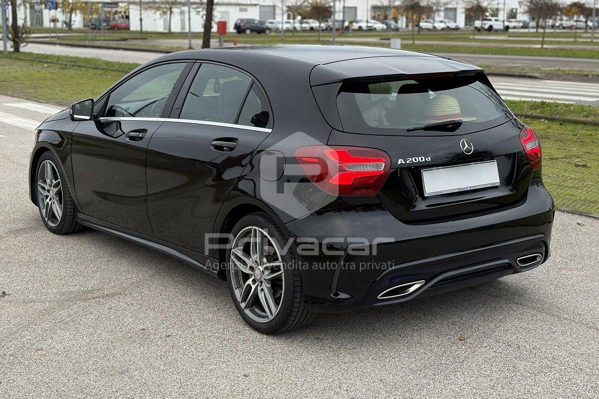 MERCEDES A 200 d Automatic Premium
