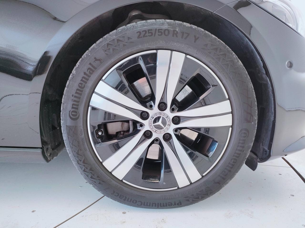 Mercedes-Benz Classe C-S206 SW 2021 - C SW 200 d mhev Sport auto