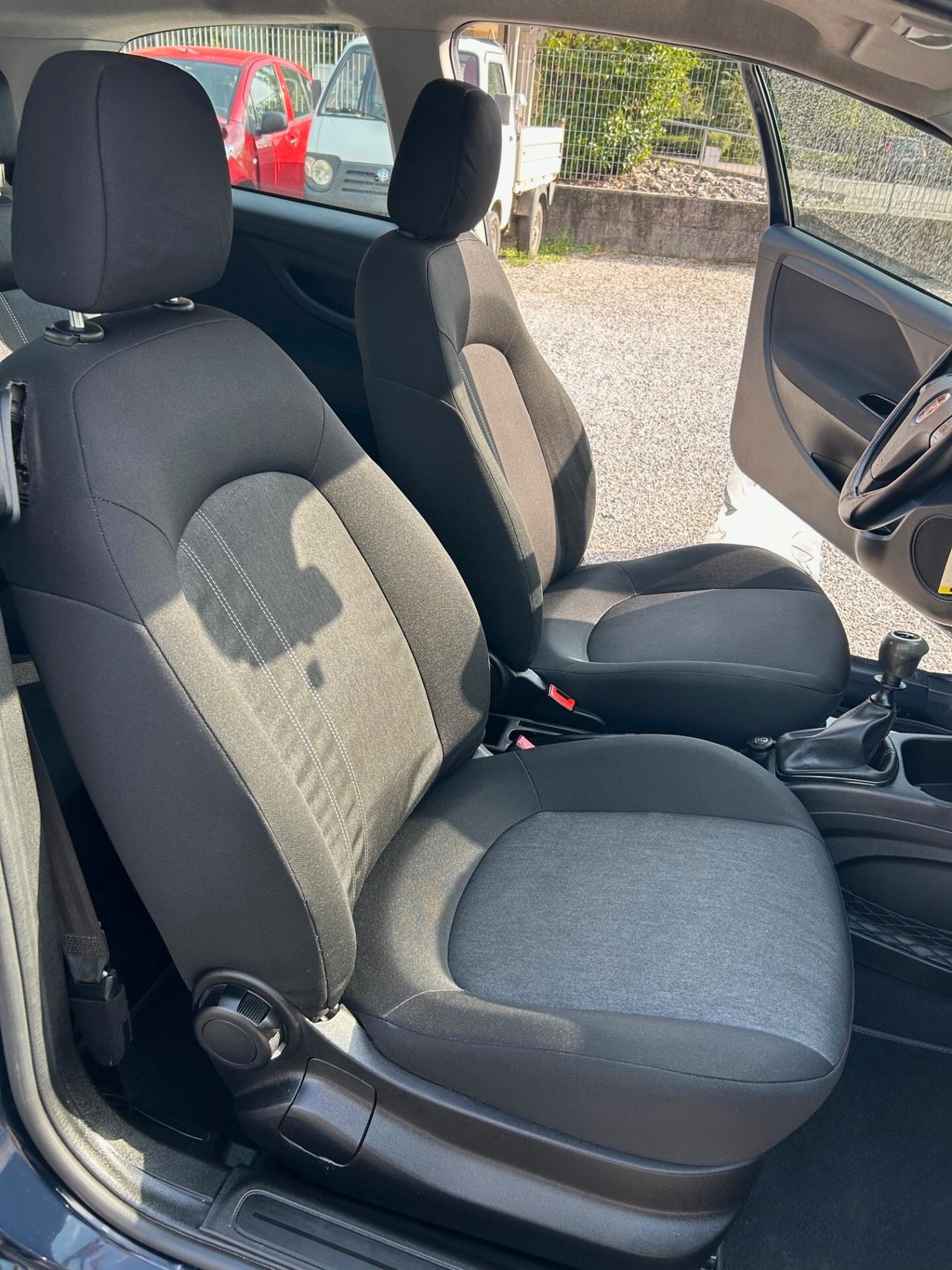 Fiat Punto 1.2 , 3p. - UNIPROPRIETAR.-NEOPATENTATI