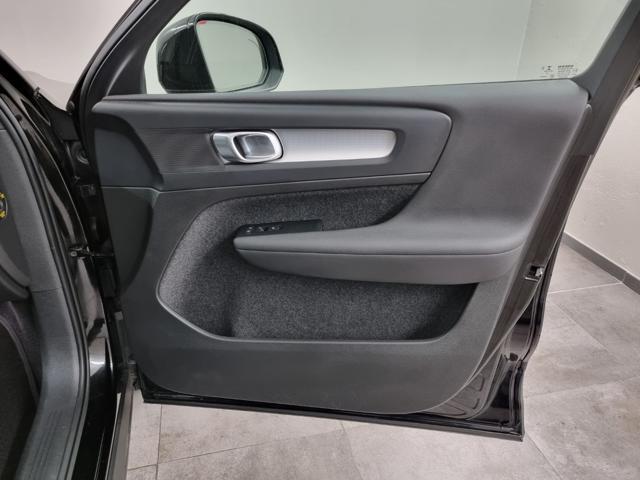 VOLVO XC40 B4 AWD automatico Core