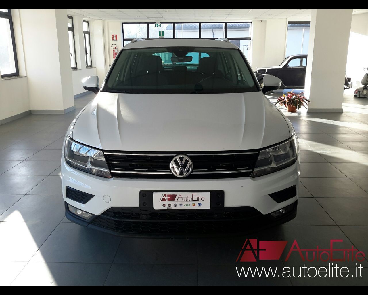 VOLKSWAGEN Tiguan 2ª serie Tiguan 2.0 TDI SCR DSG Business BlueMotion Technology