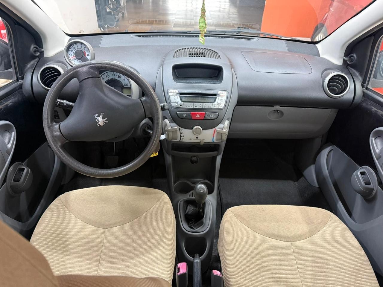 Peugeot 107 1.0 BENZINA 2008 NEOP.