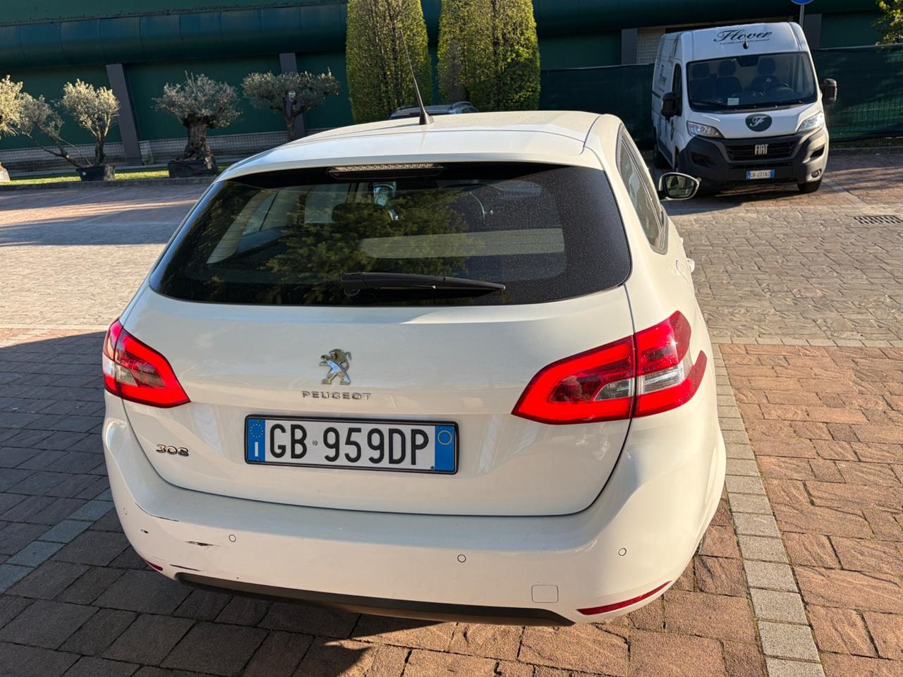 Peugeot 308 BlueHDi 130 S&S SW GT Line
