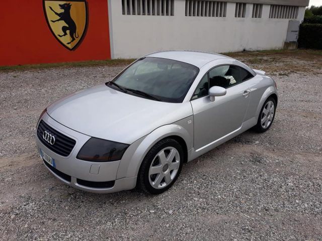 AUDI TT Coup�� 1.8 T 20V 225 CV cat quattro