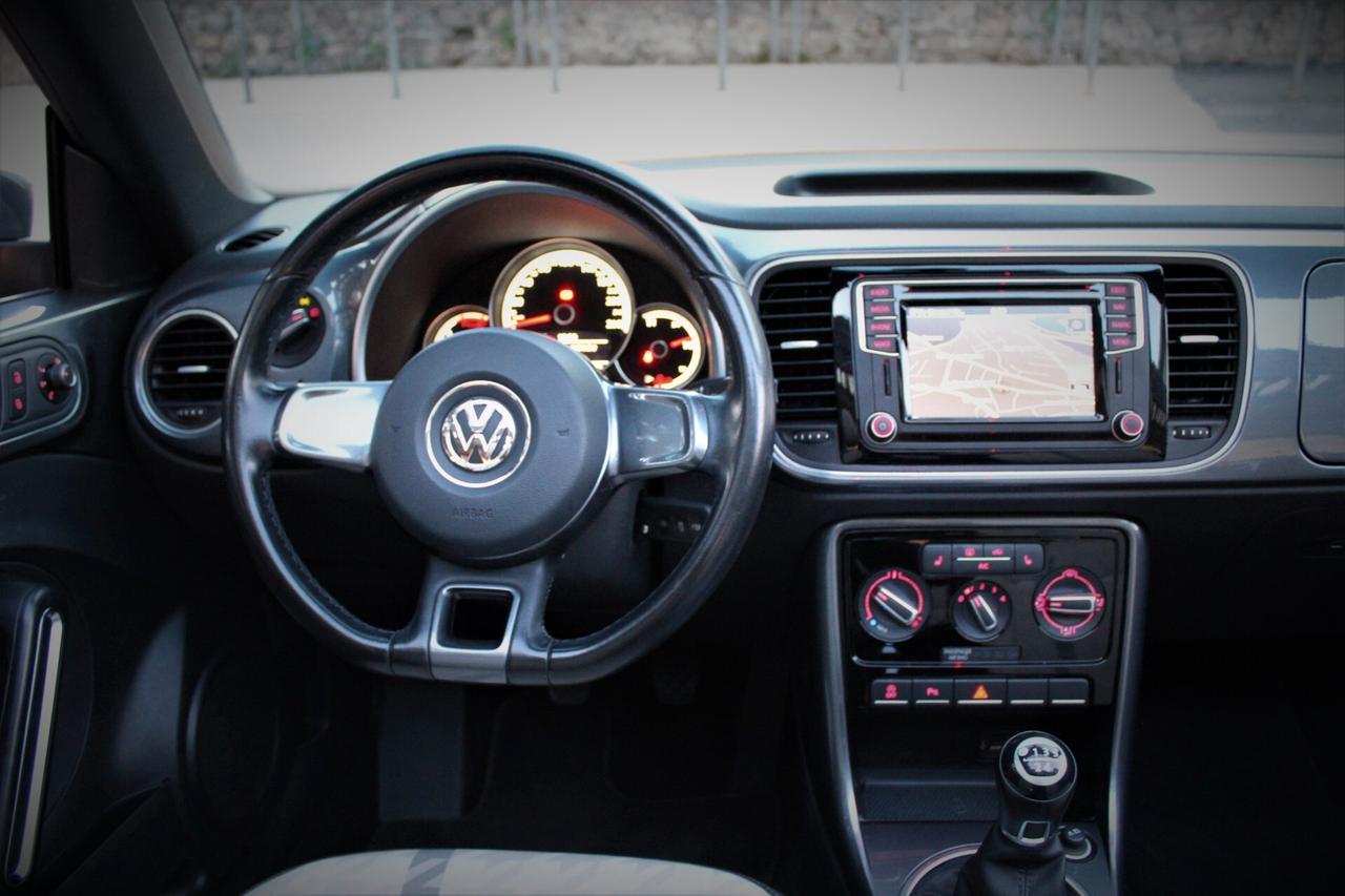 Volkswagen Maggiolino Cabrio 2.0 TDI Design BlueMotion Technology