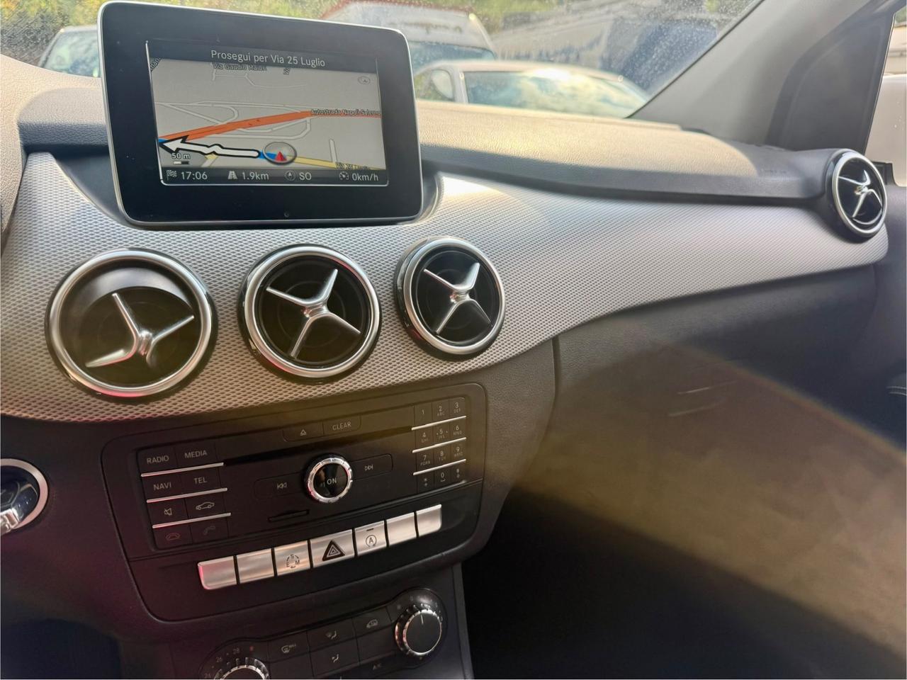 Mercedes-benz B 180 d Automatic Business