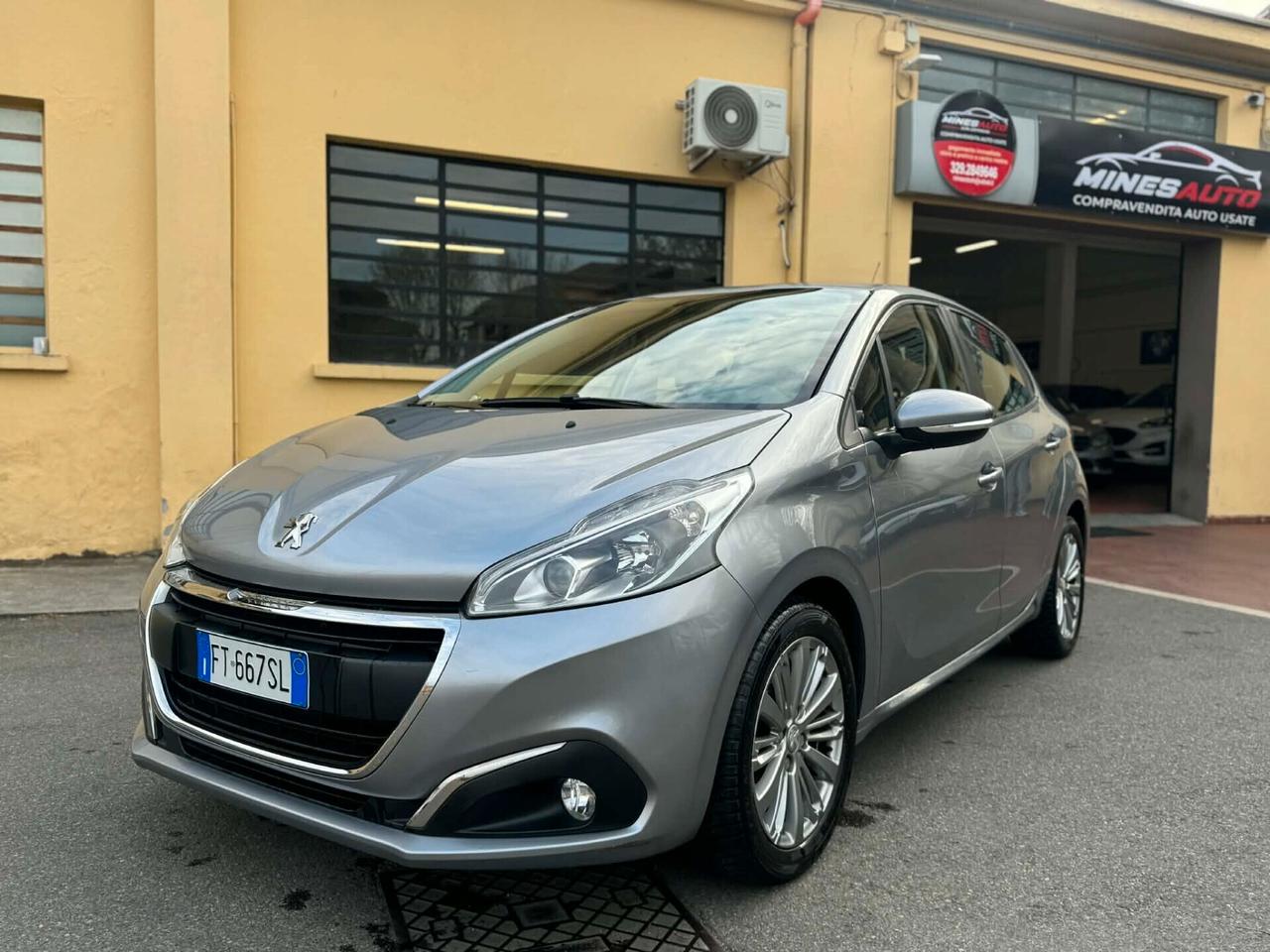 Peugeot 208 PureTech Anno 2019 1.2 Benz Allure