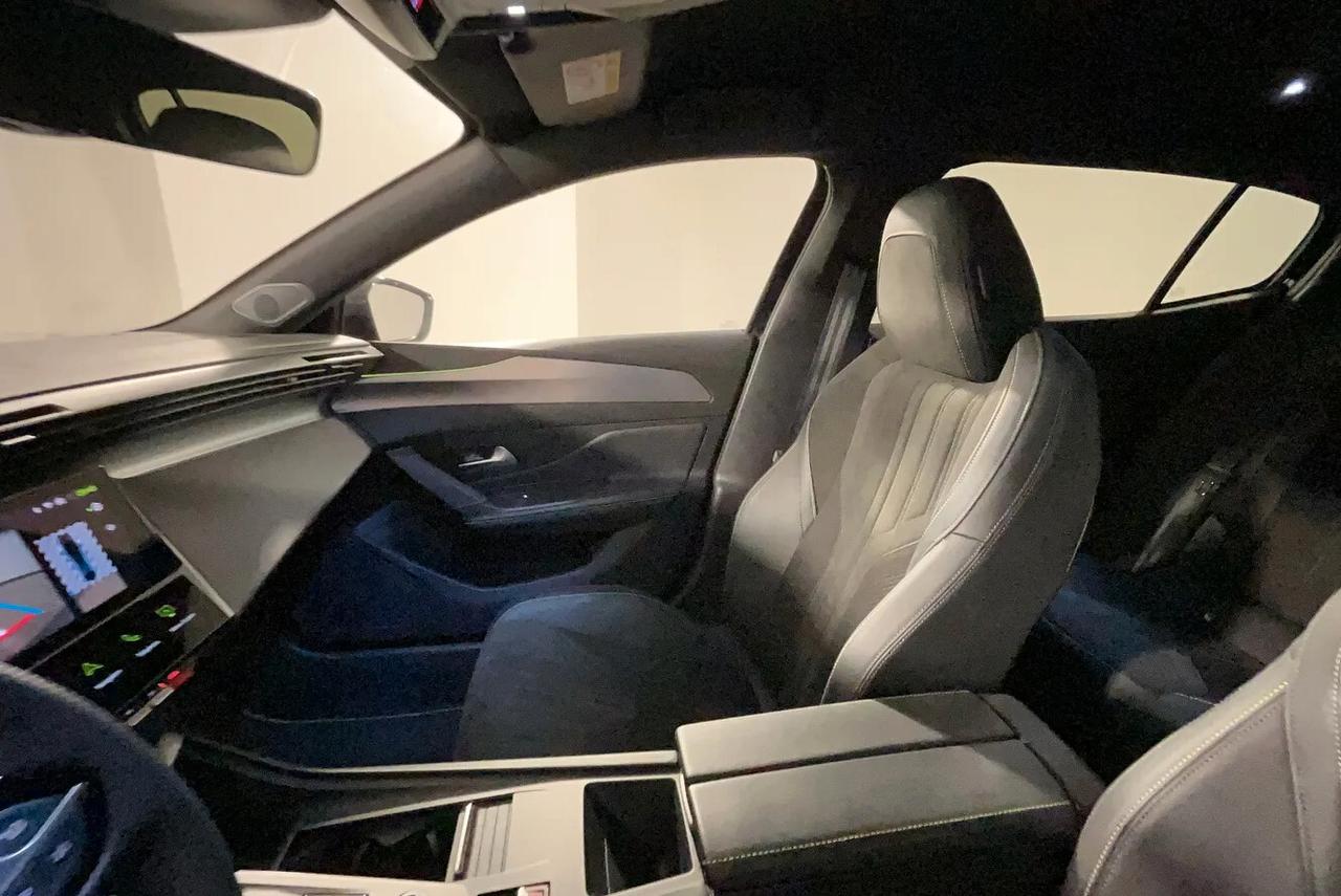 Peugeot 408 PureTech 130 S&S EAT8 GT