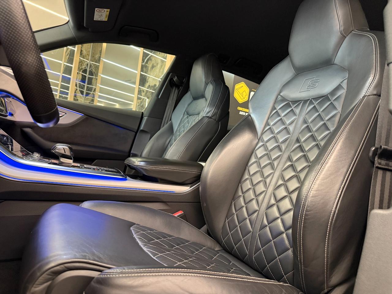 Audi Q8 50 TDI 286 CV quattro tiptronic Sport