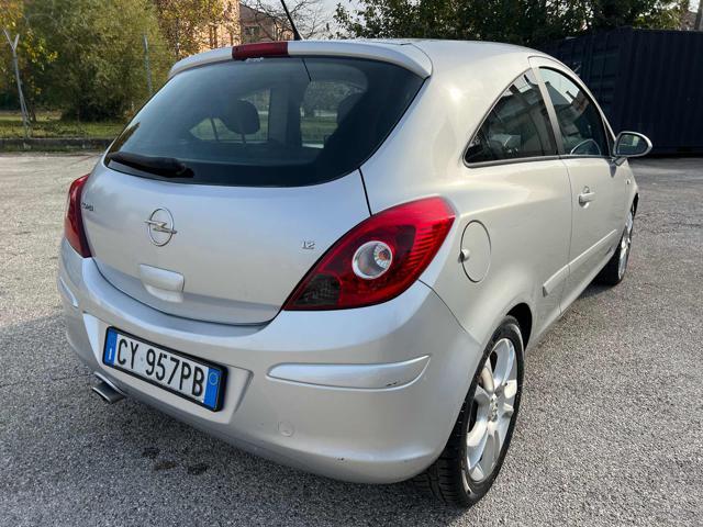 OPEL Corsa 1.2 3porte Neopatentati benzina/gpl Bellissima