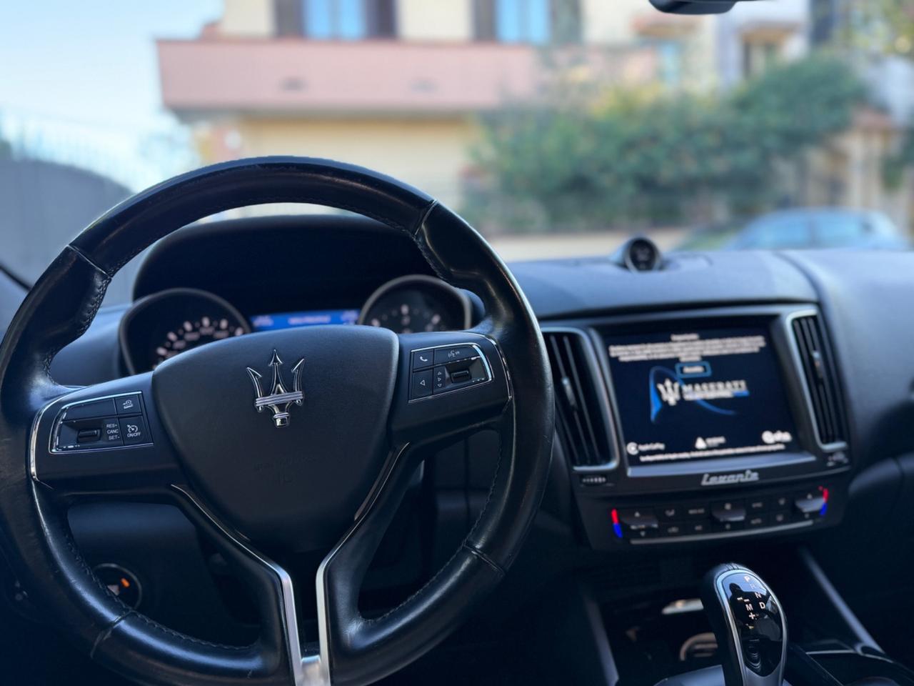 Maserati Levante V6 Diesel 275 CV AWD Granlusso