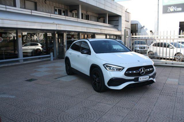 MERCEDES-BENZ GLA 200 Automatic Premium