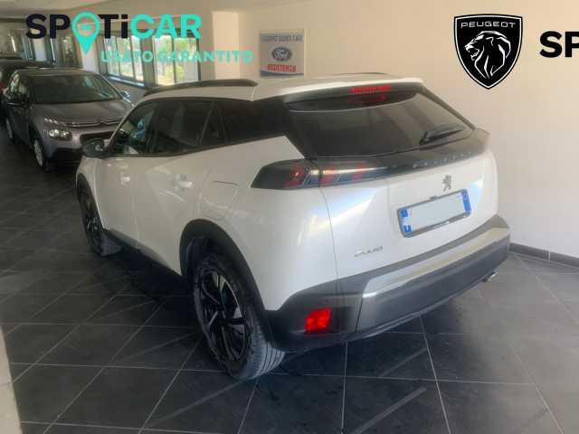 Peugeot 2008 Allure Pack Pure Tech 100