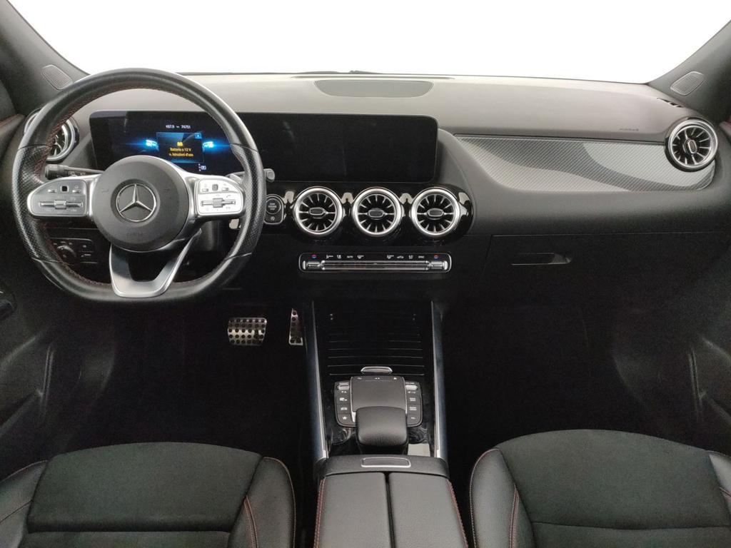 Mercedes GLA 180 180 D Premium 8G-DCT