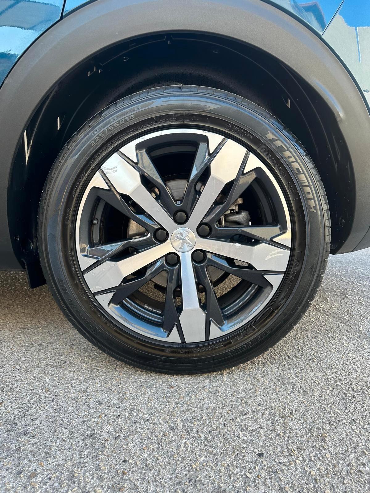Peugeot 3008 BlueHDi 130 S&S EAT8 Allure Pack