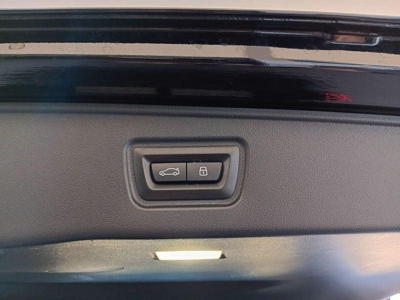 BMW Serie 5 520d Touring 48V xdrive MSport Pro auto