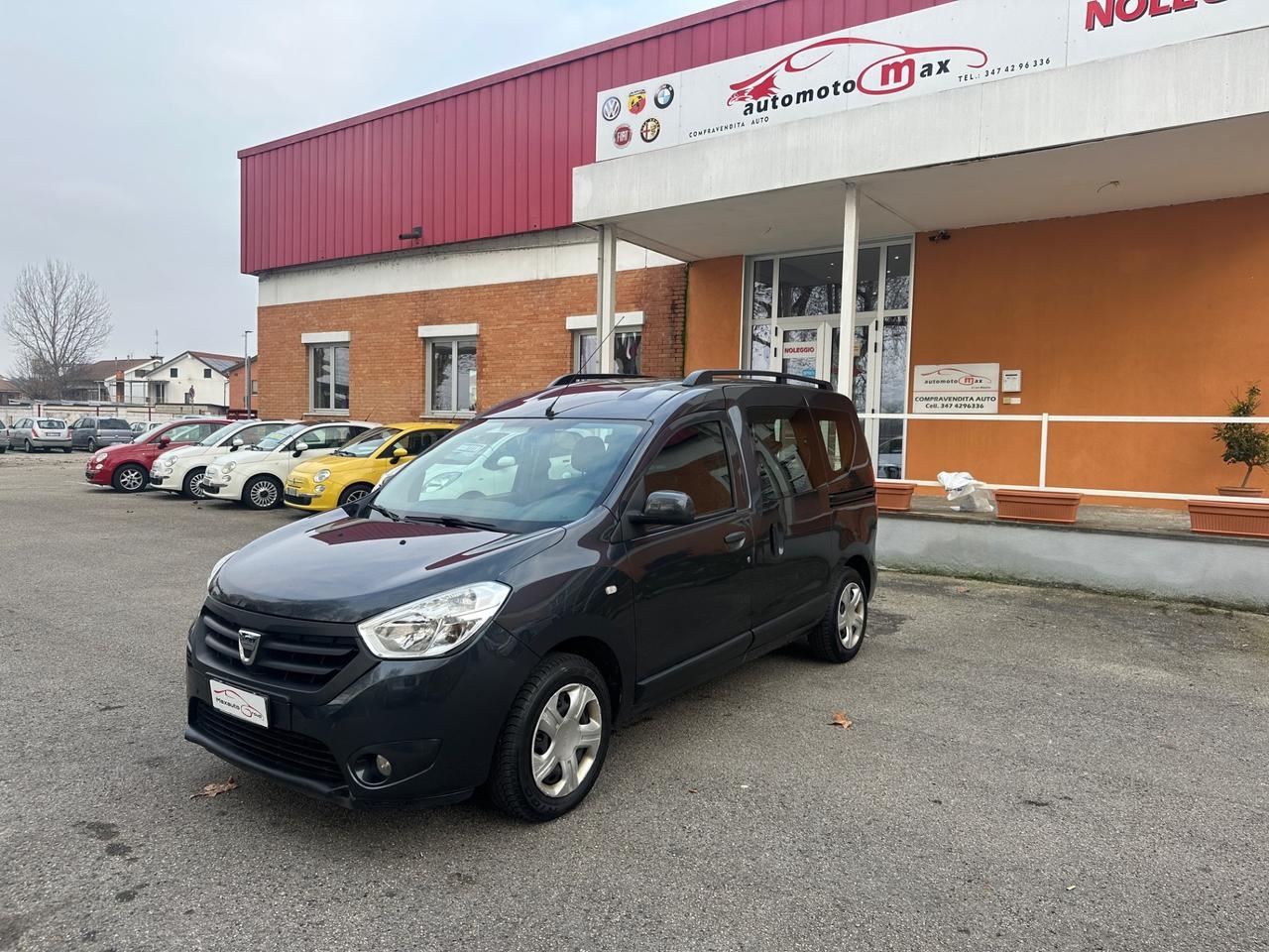 Dacia Dokker 1.6 8V 100CV Start&Stop Serie Speciale Lauréate Family