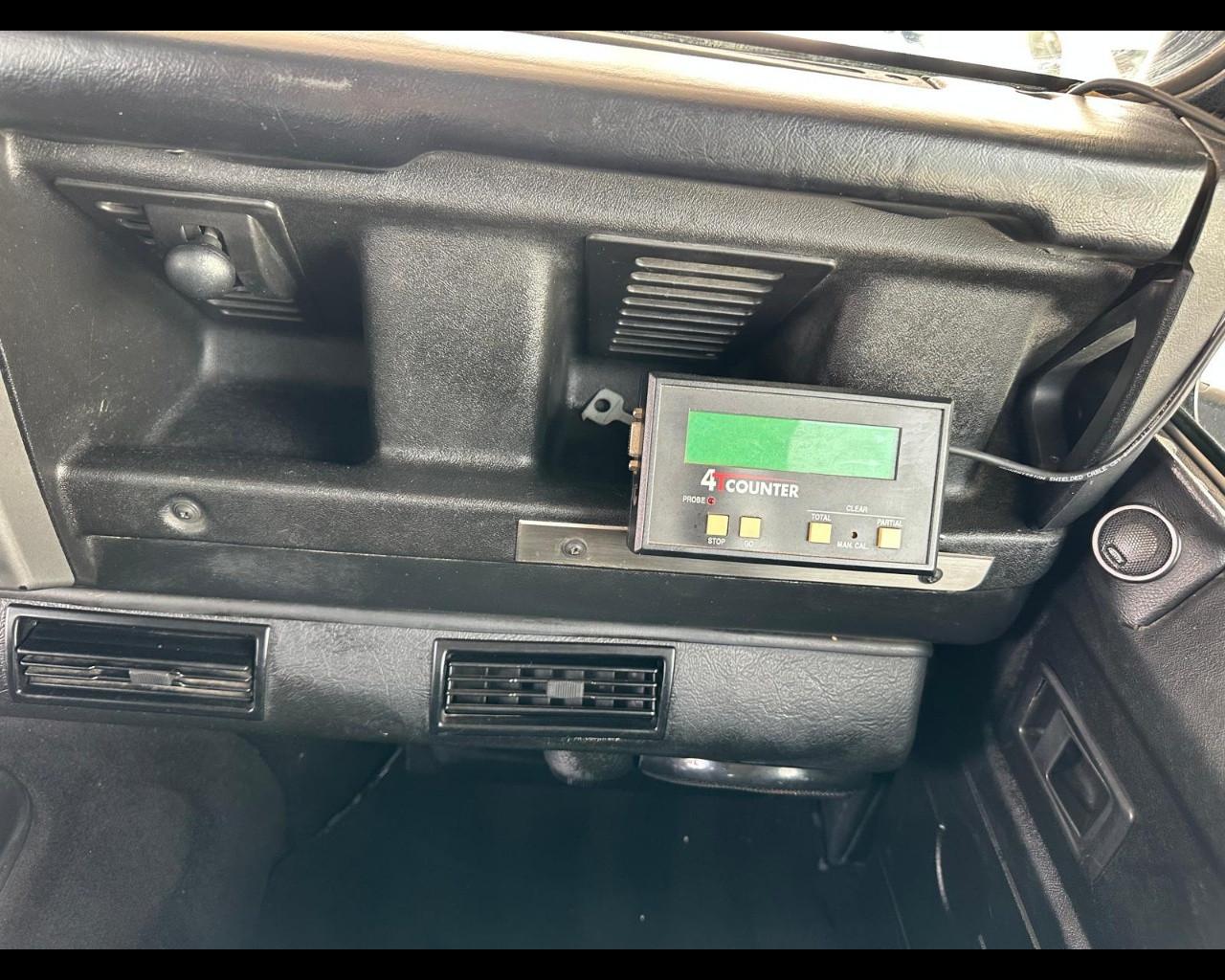 LAND ROVER Defender - Defender 90 2.5 Td5 Station Wagon S