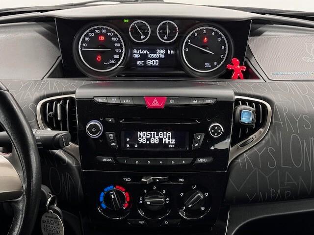 Lancia Ypsilon 1.2 69 CV 5 porte Platinum