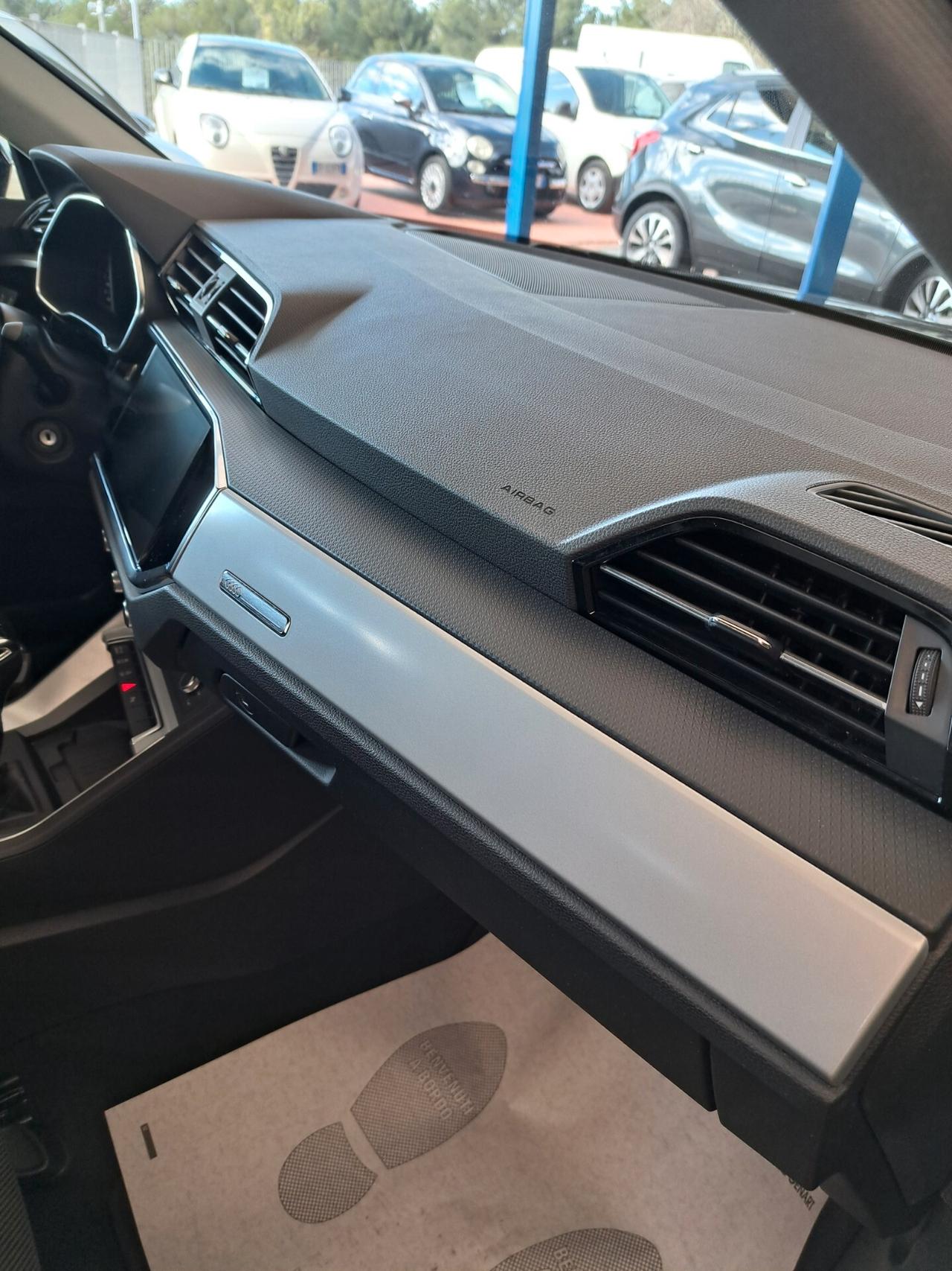 Audi Q3 SPB 2.0 TDI S tronic S-line Edition Autom.