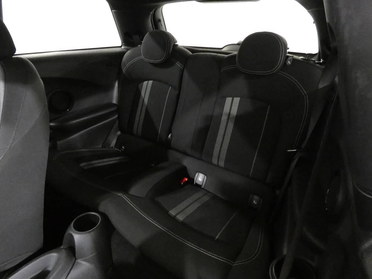 MINI Mini Full El. (F56) - Mini Cooper SE Classic