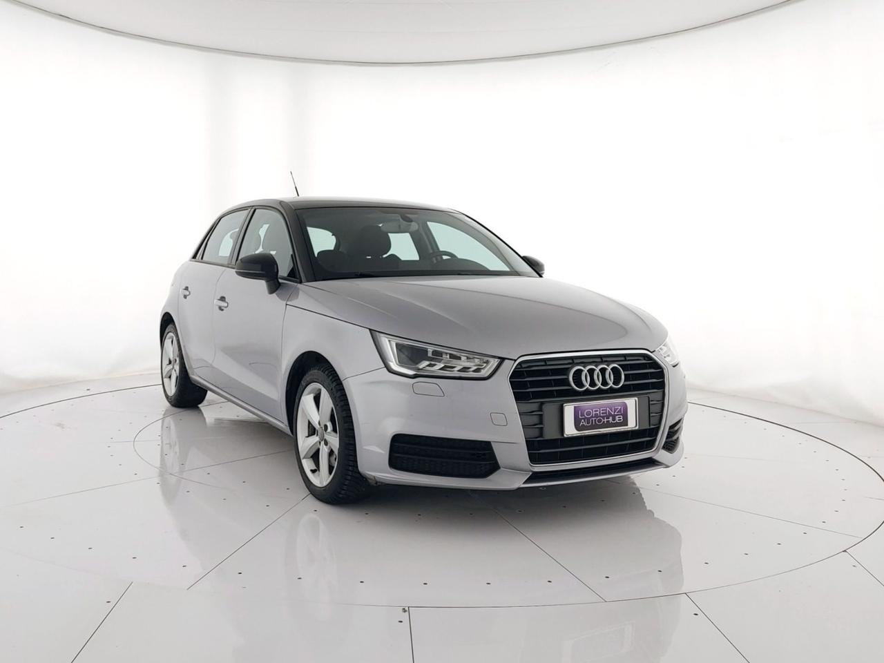 AUDI A1 Sportback 1.6 tdi COMMERCIANTI+BLUETOOTH+NEOPATENTATI