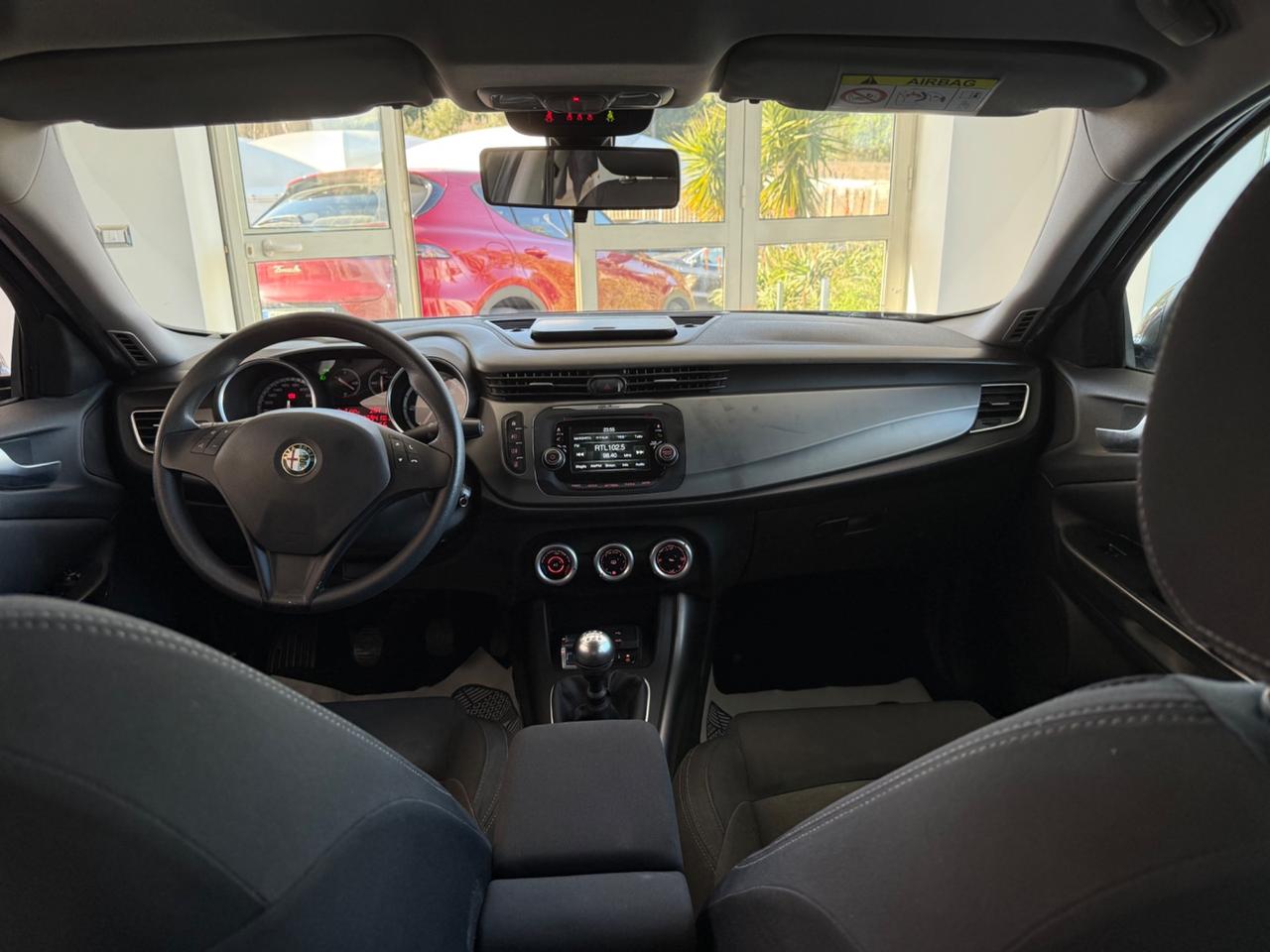 Alfa Romeo Giulietta 1.6JTDm Distinctive UNIPRO.2015