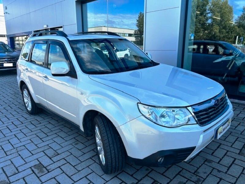 Subaru Forester 2.0X Bi-Fuel - Motore revisionato - Gancio Traino -