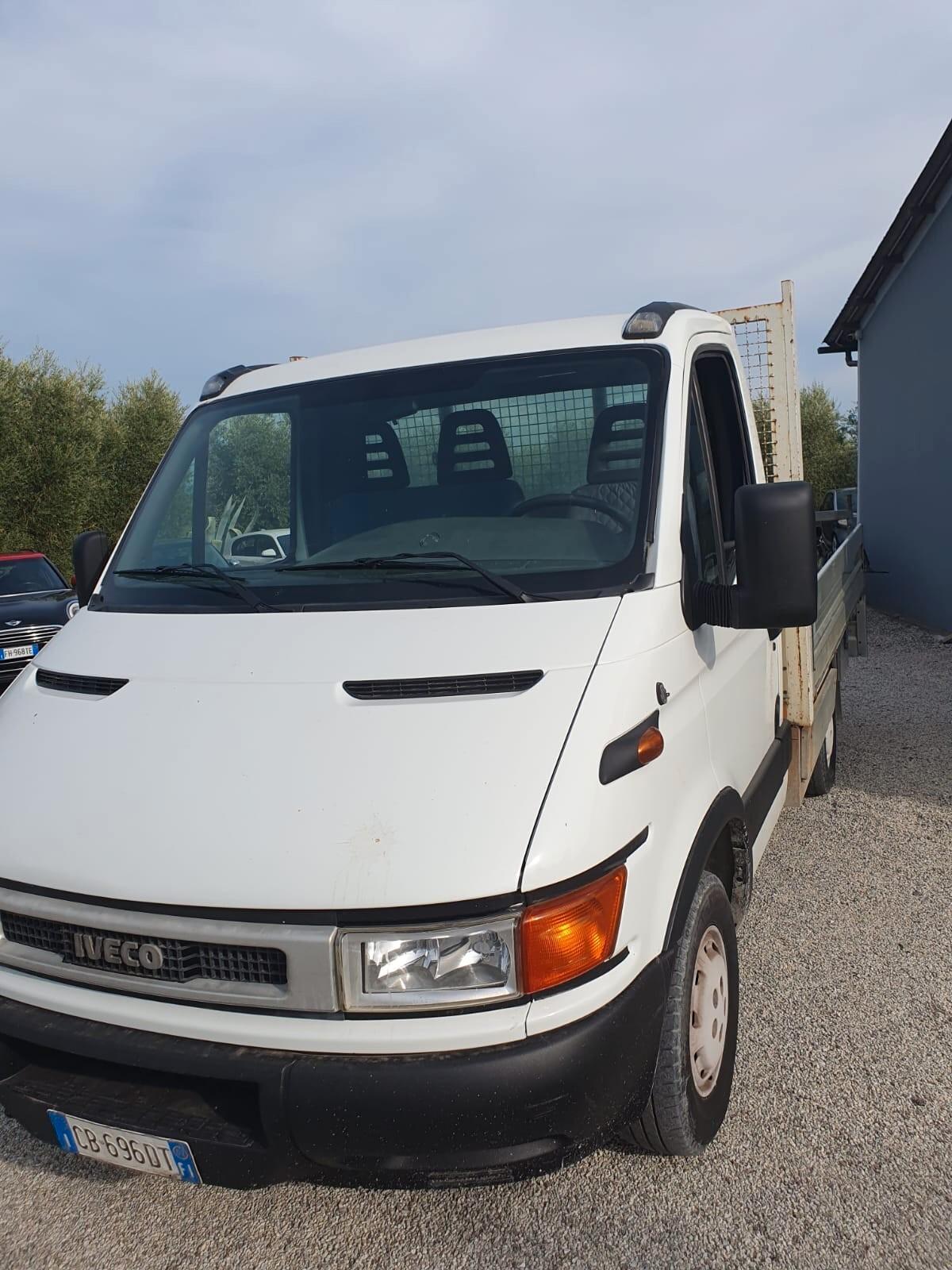 Iveco Daily 29L9 2.8 TDI Cassone Fisso