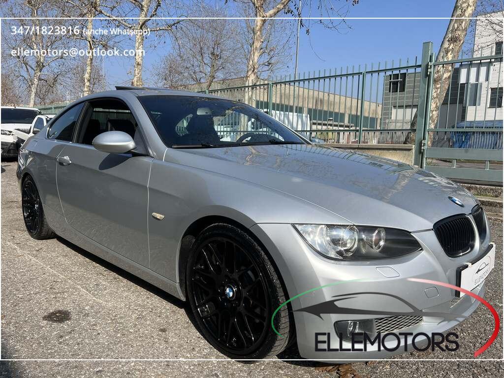 BMW Serie 3 E92 Coupe 335i MANUALE
