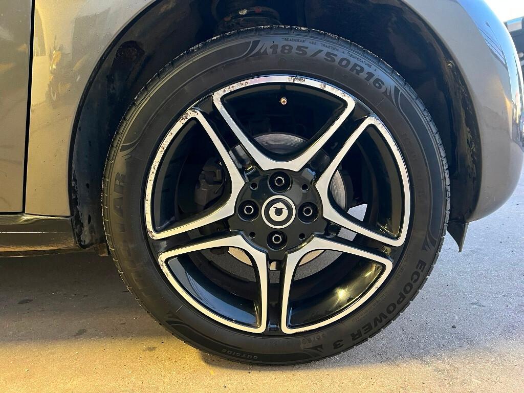 Smart Forfour Passion 1.0 71CV soli 56.000KM