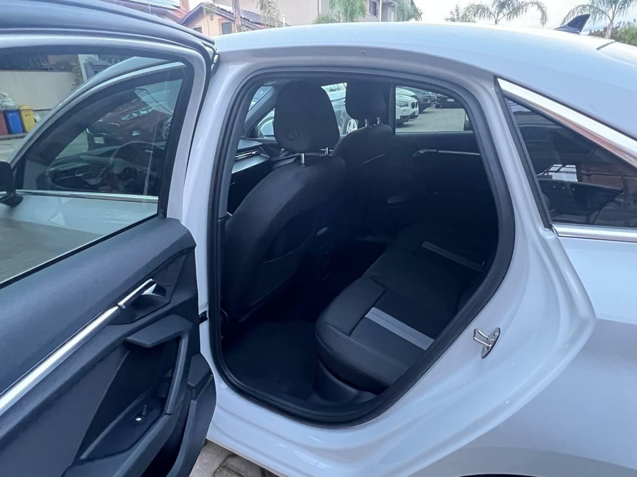 A3 Sedan Sedan 35 2.0 tdi Edition One s-tronic