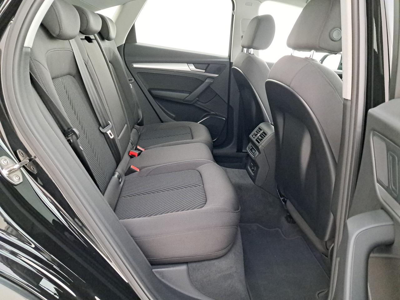 Audi Q5 sportback 40 2.0 tdi mhev 12v business advanced quattro s-tronic