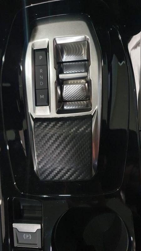 Peugeot 208 Hybrid 110 e-DCS6 GT