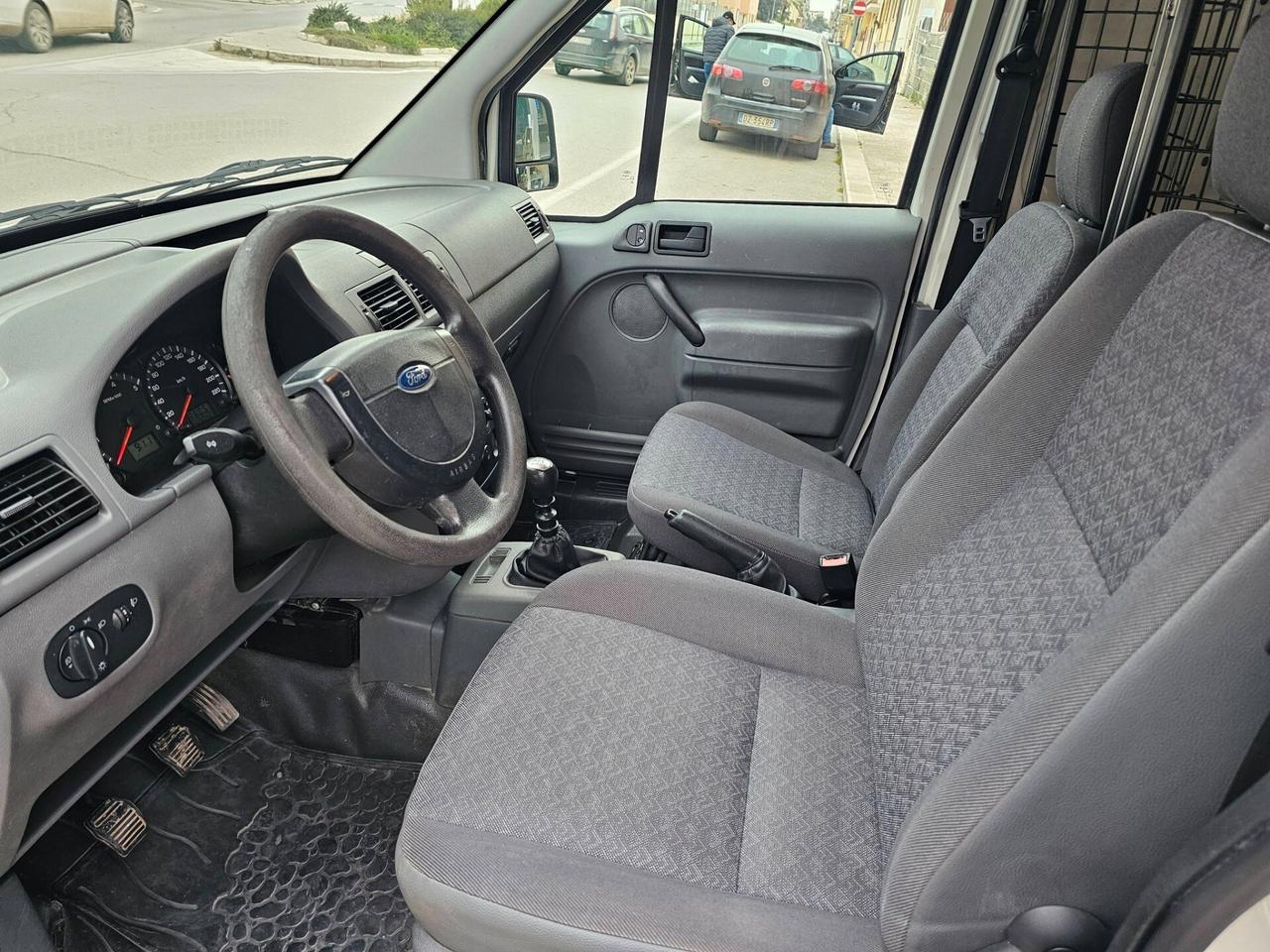 FORD TRANSIT CONNECT 200T LX 1.8 TDCI 90CV