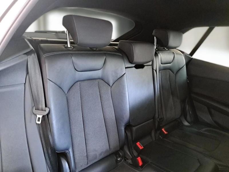 AUDI Q8 45 TDI MHEV 170kW quattro tiptronic Sport