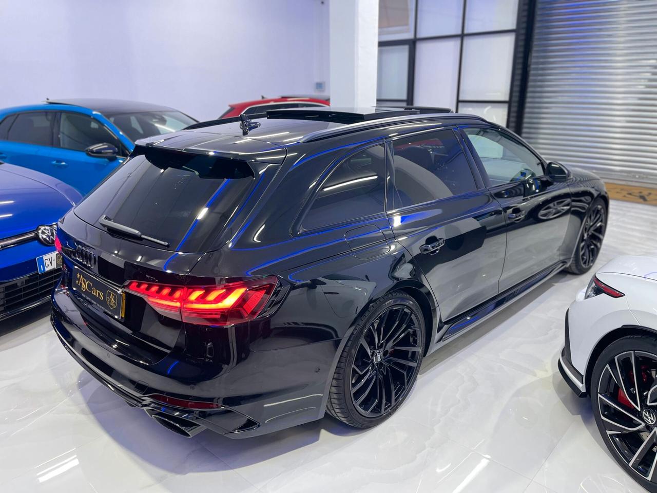 Audi A4 RS 4 Avant