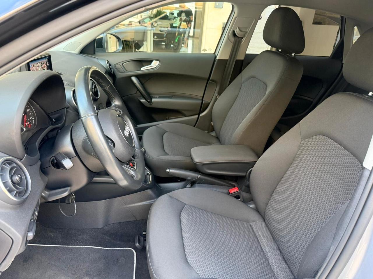 Audi A1 1.0 TFSI ultra Admired