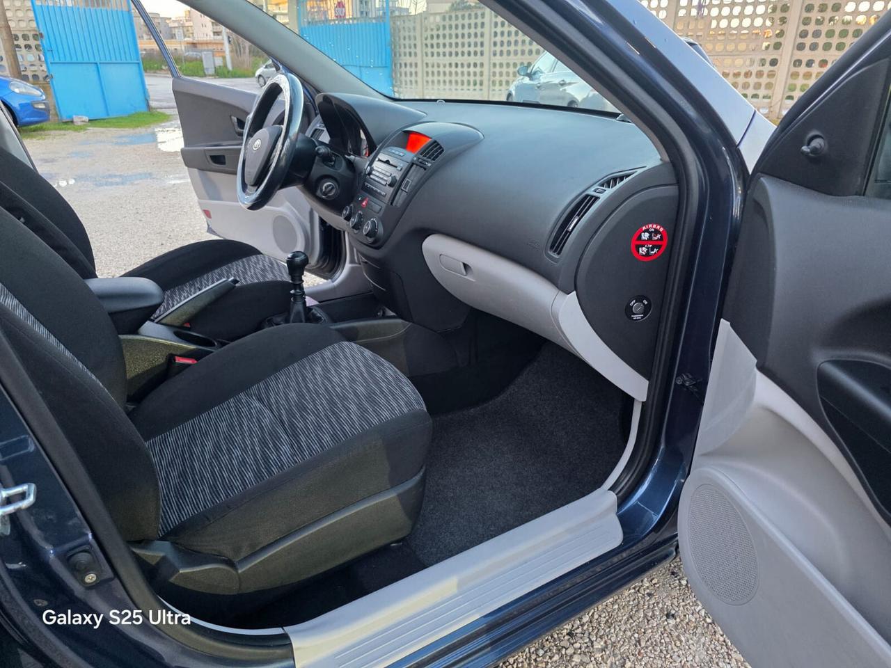 Kia Ceed cee'd 1.6 CRDi VGT 90CV 5p. LX