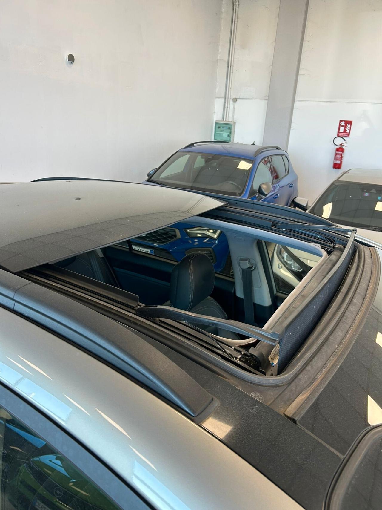 Kia Sportage 2.0 D-CVVT AWD Class