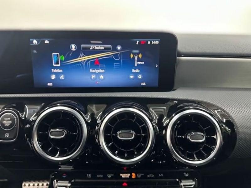 Mercedes-Benz Classe A A 200 Premium AMG LED NAVI