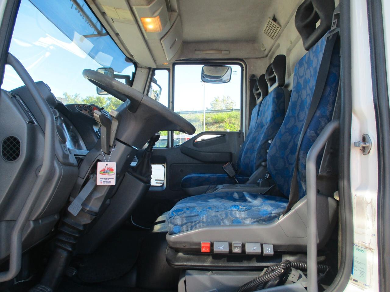 Iveco EUROCARGO 75/18 E5 FURGONE 6M+PEDANA CARICATRICE