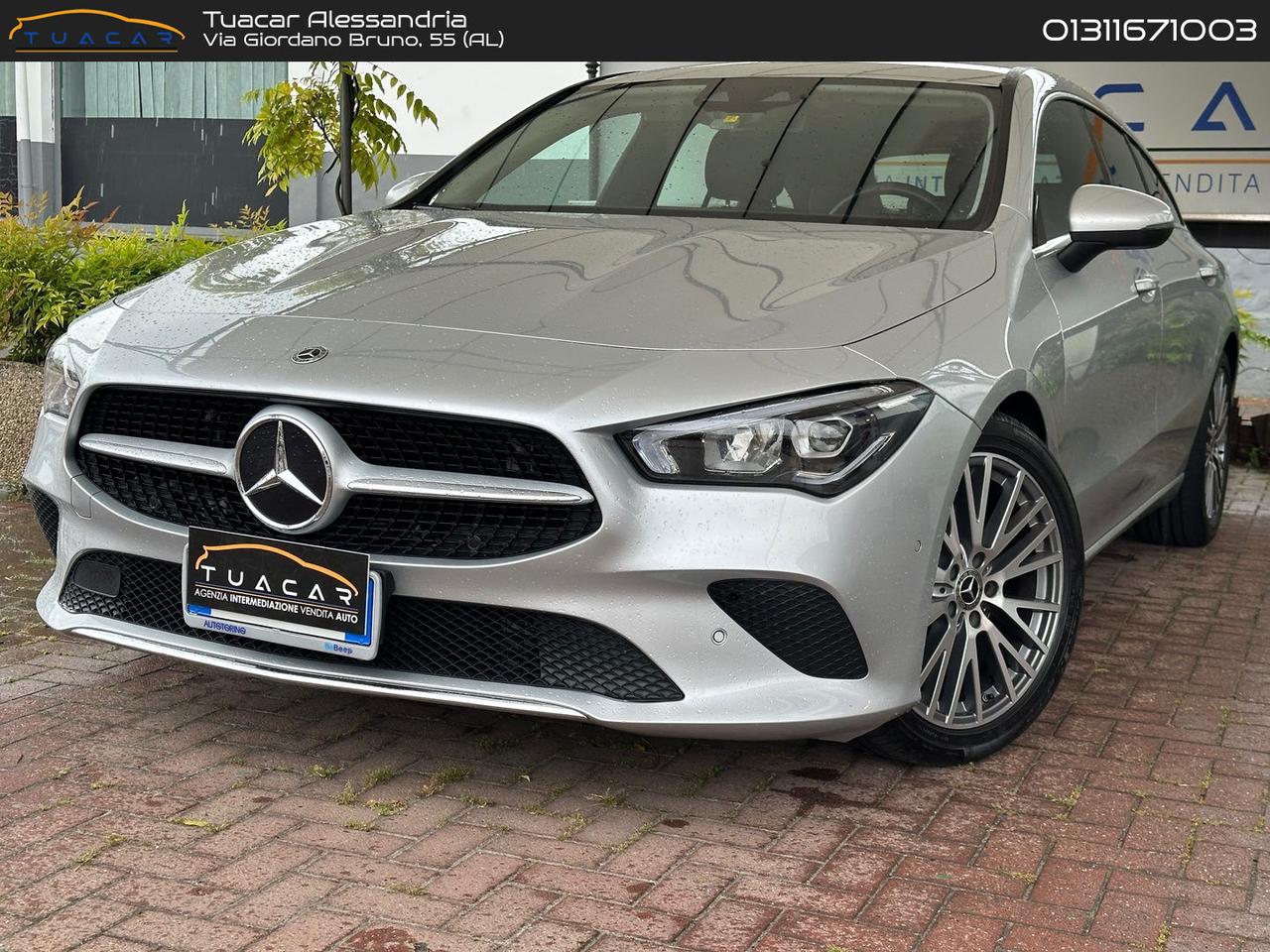 Mercedes-Benz CLA 180 Sport CLA 180 D
