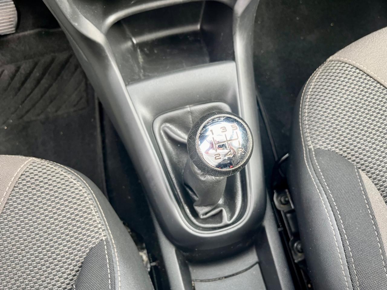 Citroen C3 1.2benz 2014 65.000km per neopatentati