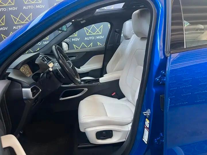 Jaguar F-Pace 3.0 V6 380 CV AWD aut. First Edition