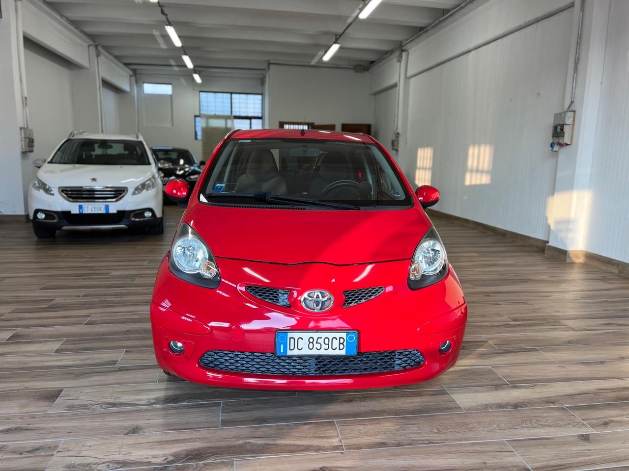 Toyota Aygo 1.0 12V VVT-i 5 porte Now
