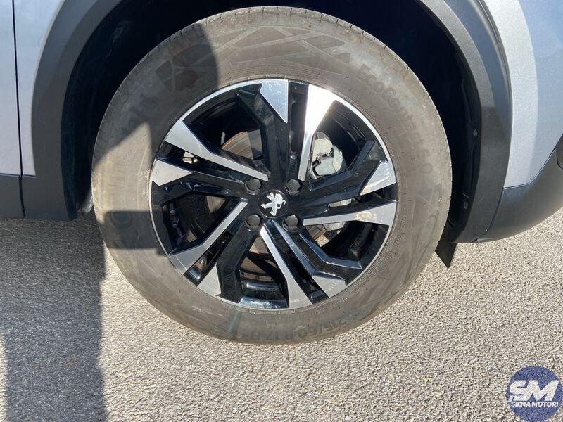 Peugeot 2008 PureTech 100 S&S Allure