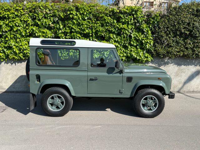 LAND ROVER Defender 90 2.4 TD4 Station Wagon S INTERNI IN PELLE